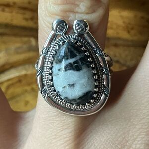 Genuine White Buffalo Sterling Silver Horseshoe Ring Size 7